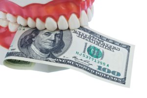 money and model teeth